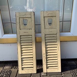 Rustic shutter home decor